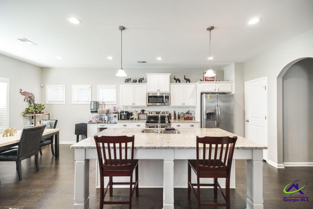215 Golden Rod Trail