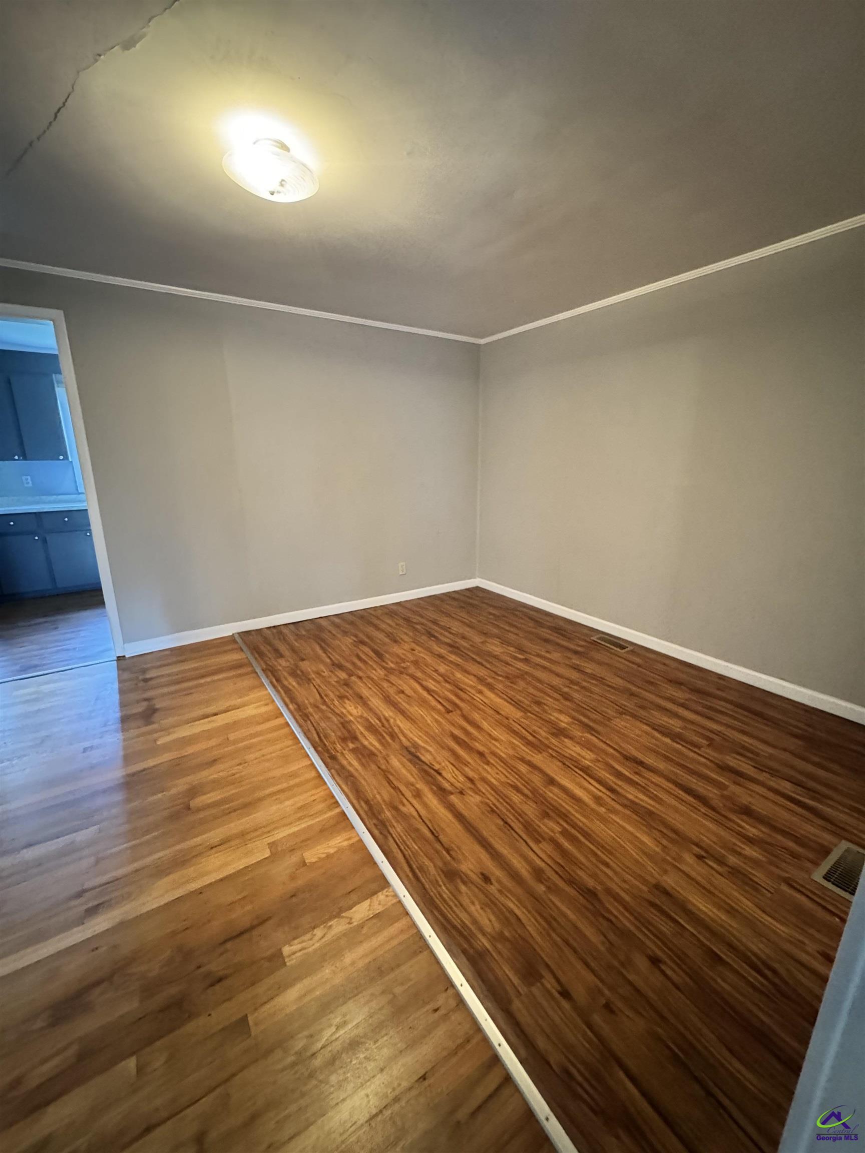 201 Meadowdale Drive