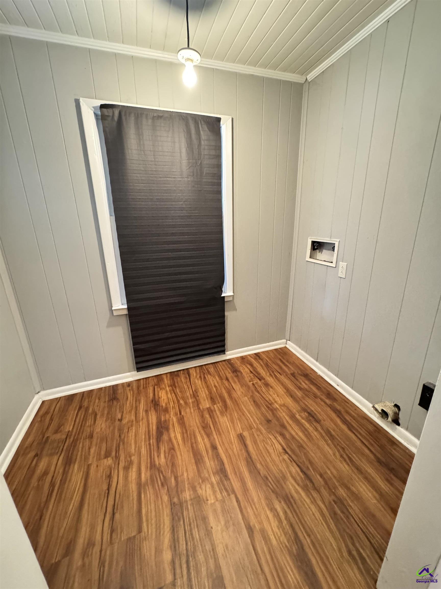 201 Meadowdale Drive