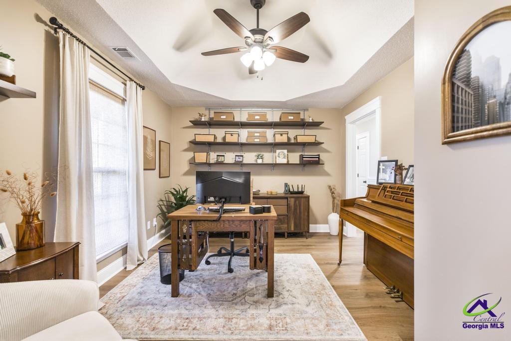 212 Cohen Court