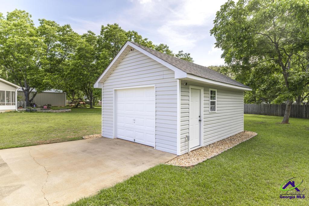 212 Cohen Court