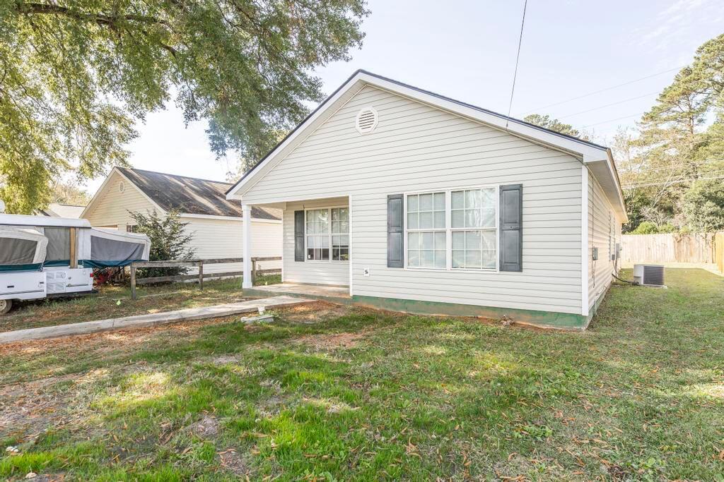 326 Orchard Way