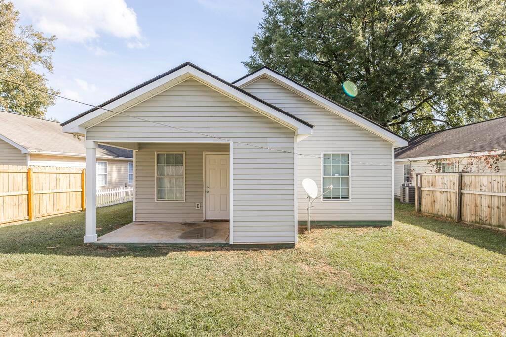 326 Orchard Way