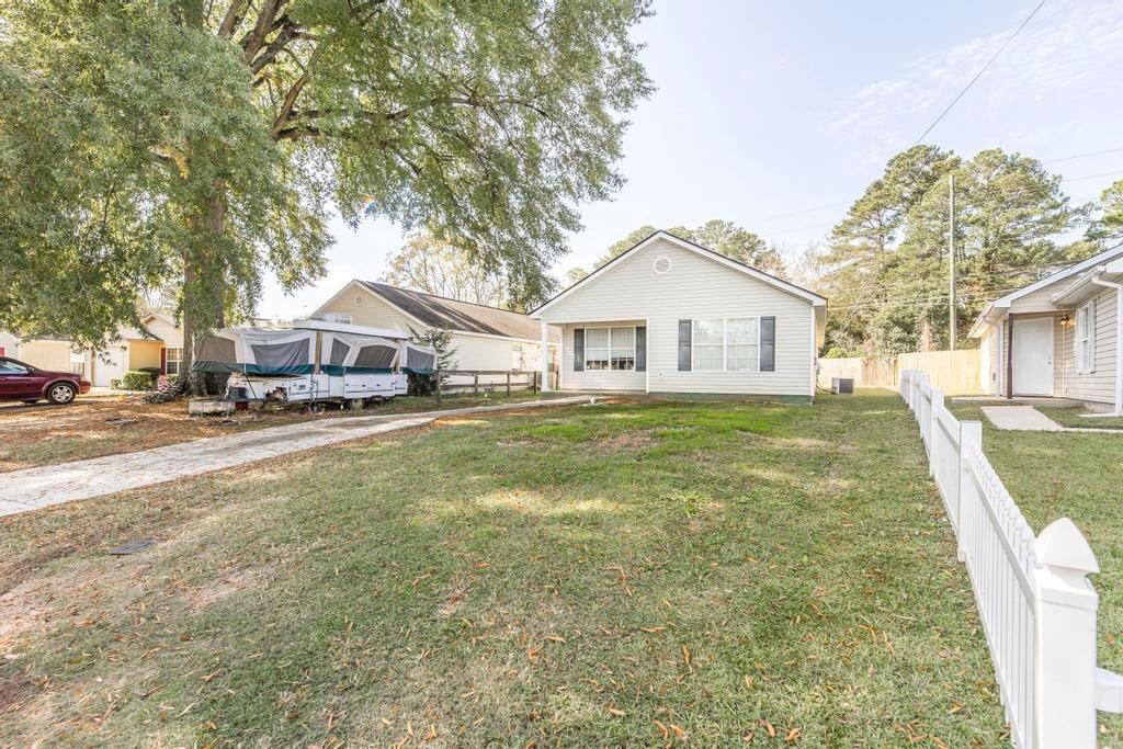 326 Orchard Way