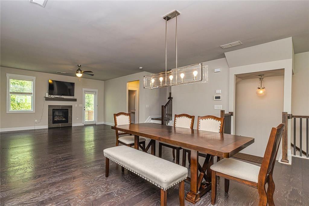 2808 White Oak Lane