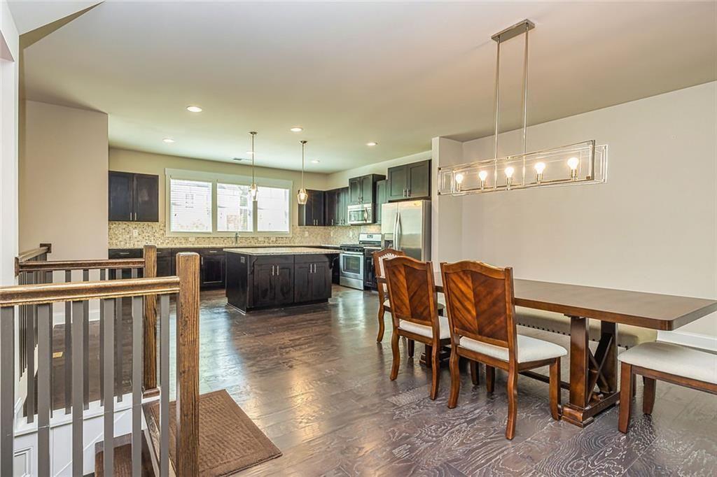 2808 White Oak Lane