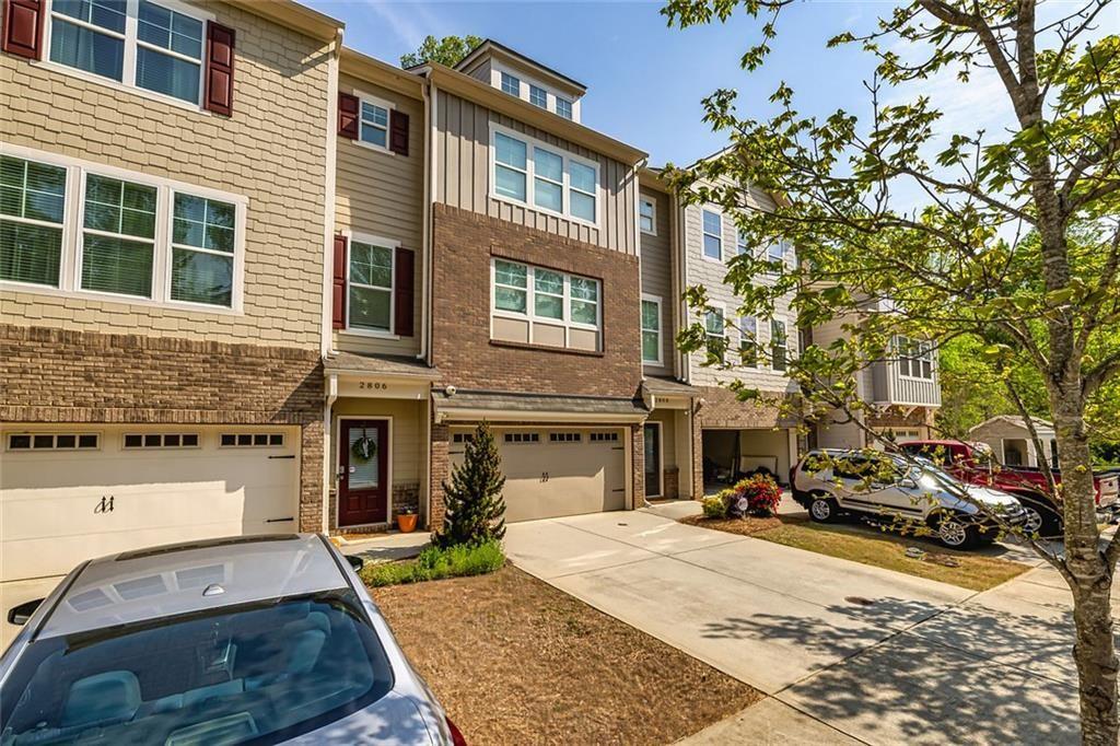 2808 White Oak Lane