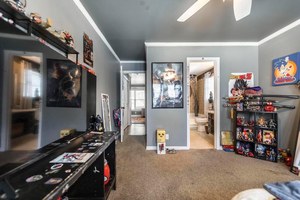 842 Will Scarlet Way