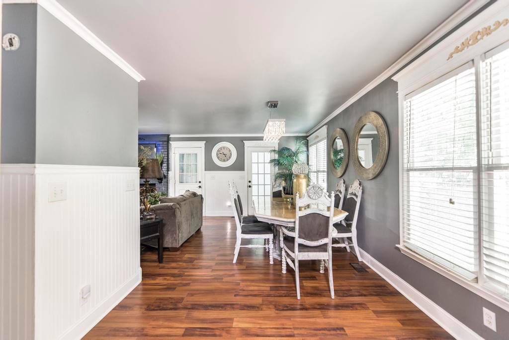 842 Will Scarlet Way