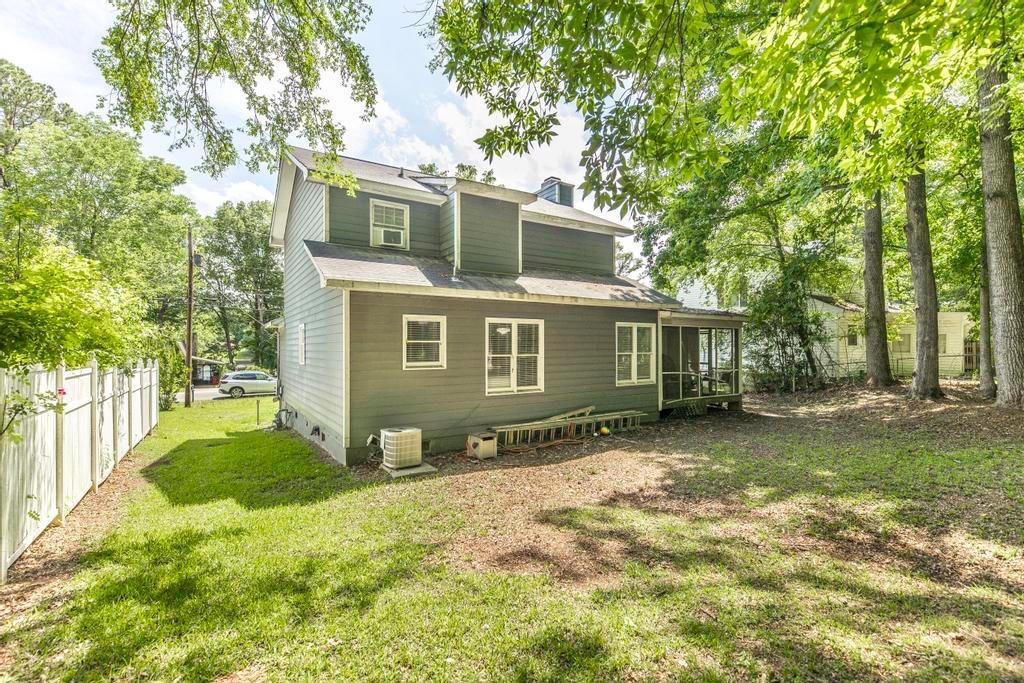 842 Will Scarlet Way