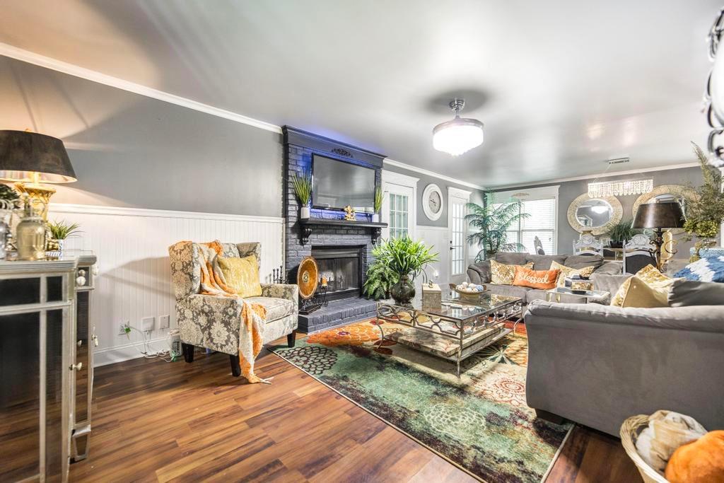 842 Will Scarlet Way