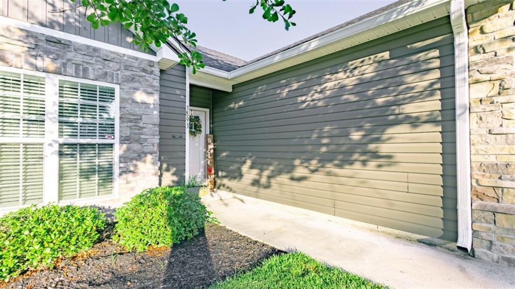 3893 Zaun Circle