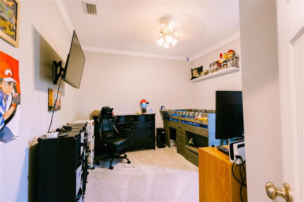 3893 Zaun Circle