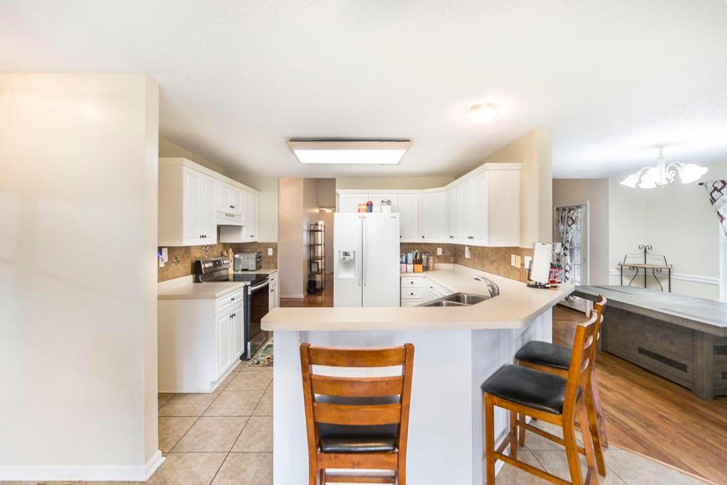 205 Woods Edge Way