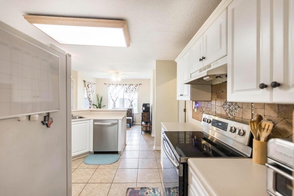 205 Woods Edge Way