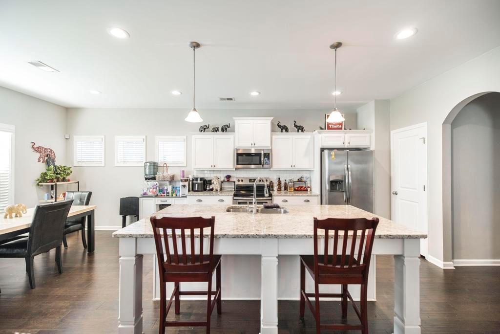 215 Golden Rod Trail