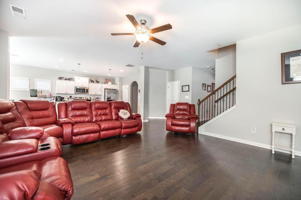 215 Golden Rod Trail