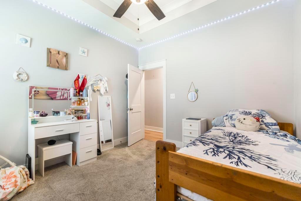 306 Rustic Live Oak Trail
