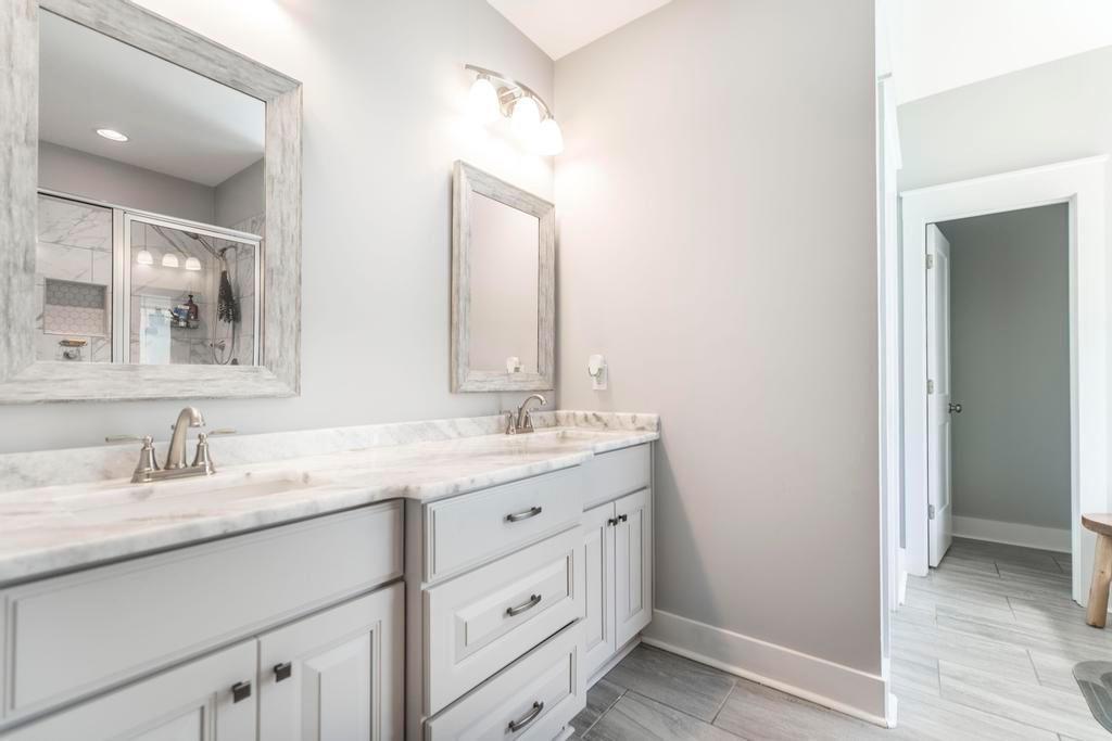 306 Rustic Live Oak Trail