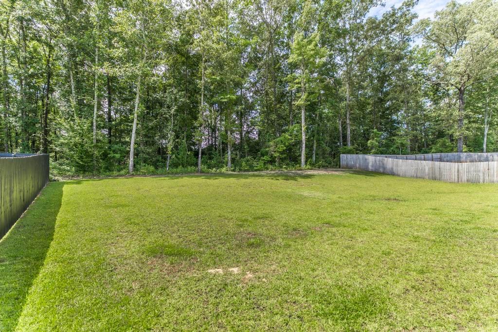 306 Rustic Live Oak Trail