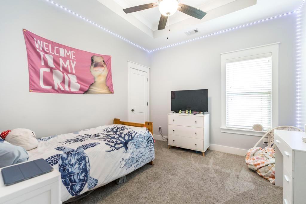 306 Rustic Live Oak Trail