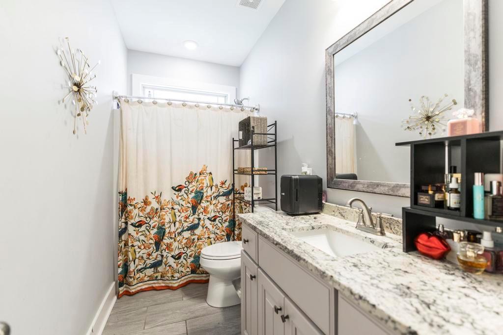 306 Rustic Live Oak Trail