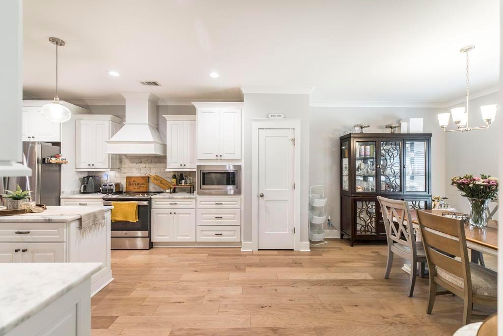 306 Rustic Live Oak Trail