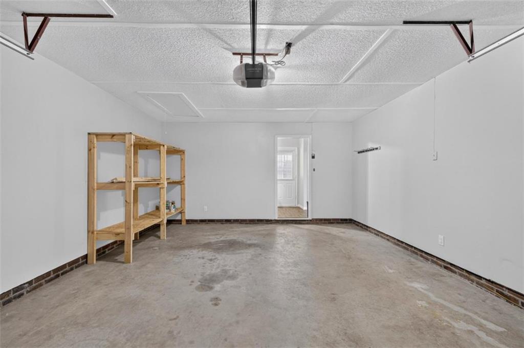 1437 Brown Road