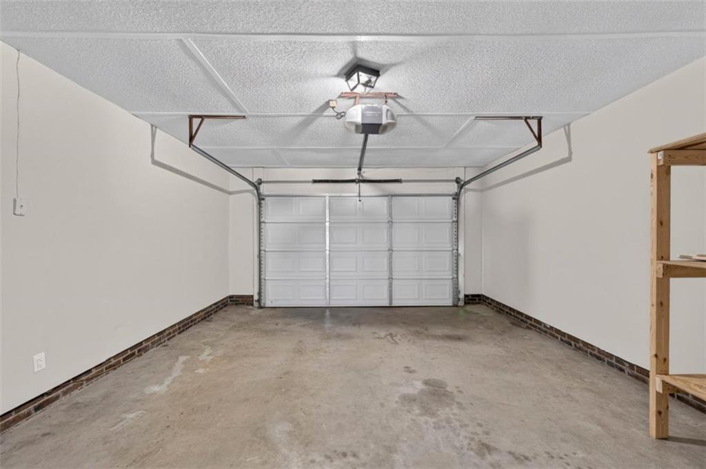 1437 Brown Road