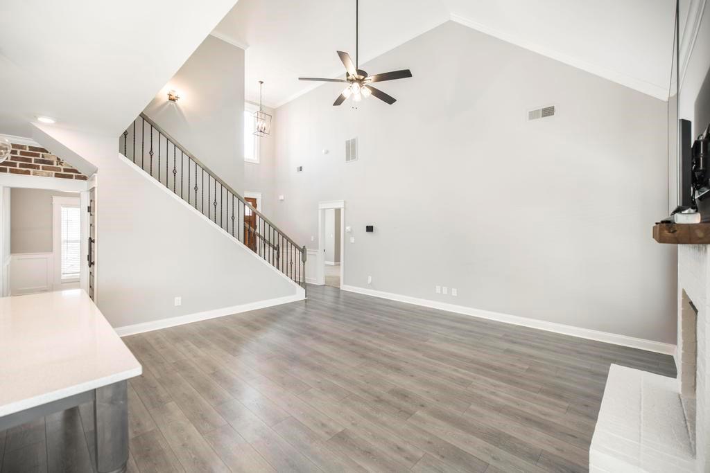 613 Jeffery Thomas Drive