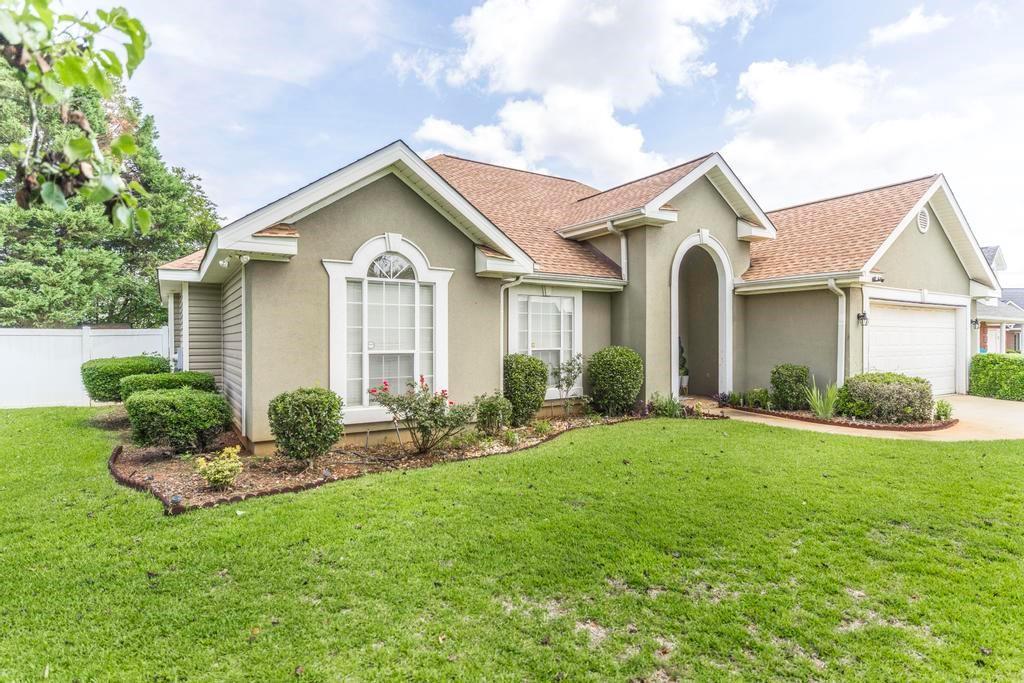 123 Galaxy Avenue