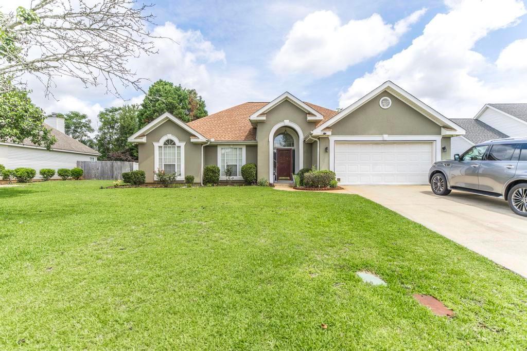 123 Galaxy Avenue