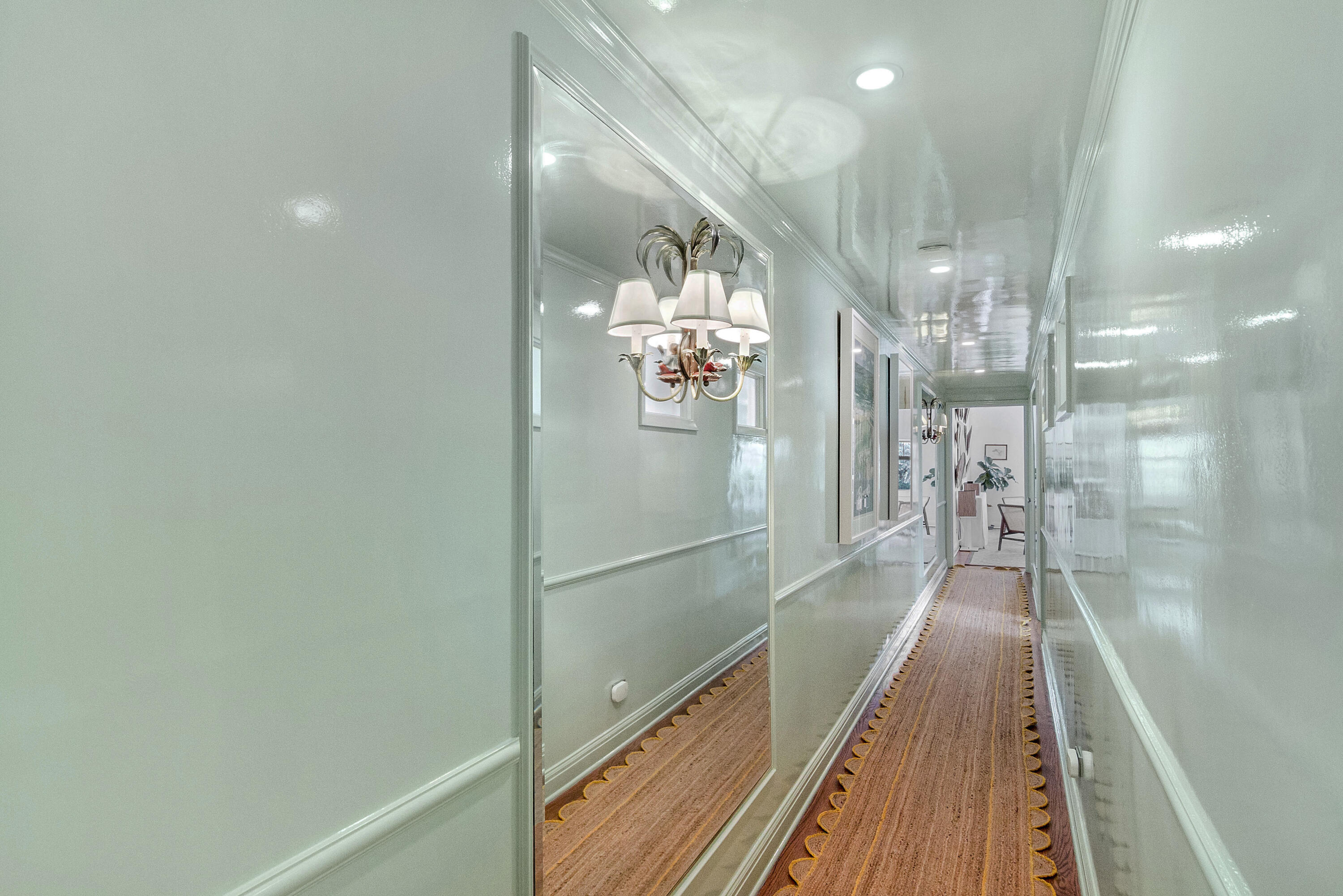 311 Cocoanut Row 2010