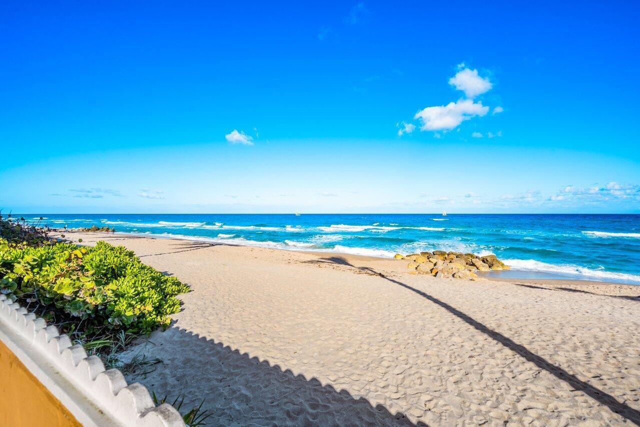 100 Worth Avenue 320