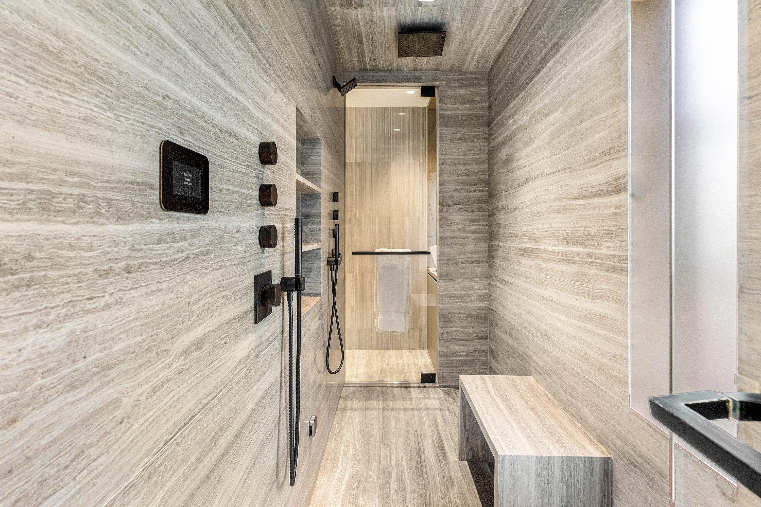 232 Seabreeze Avenue