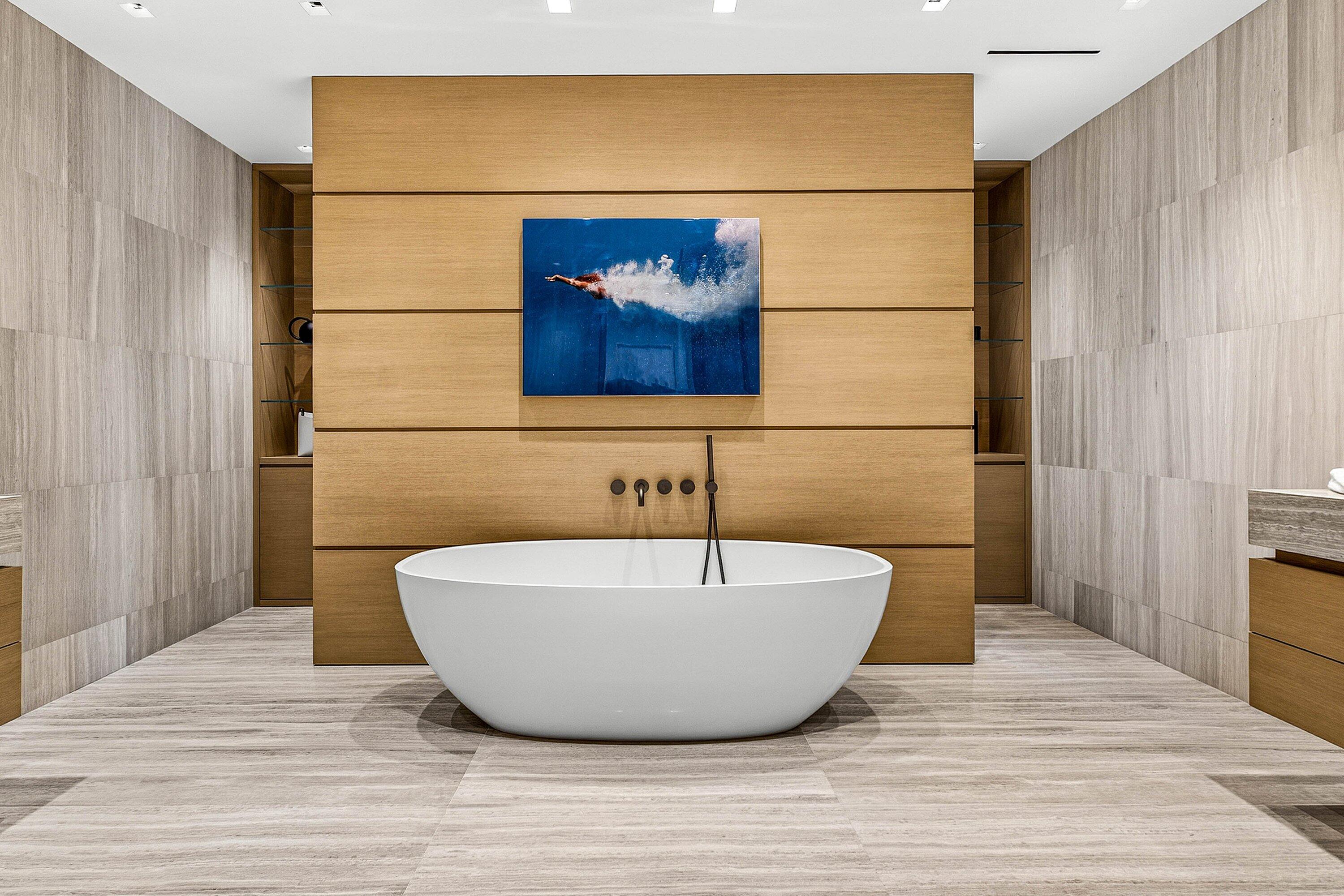 232 Seabreeze Avenue