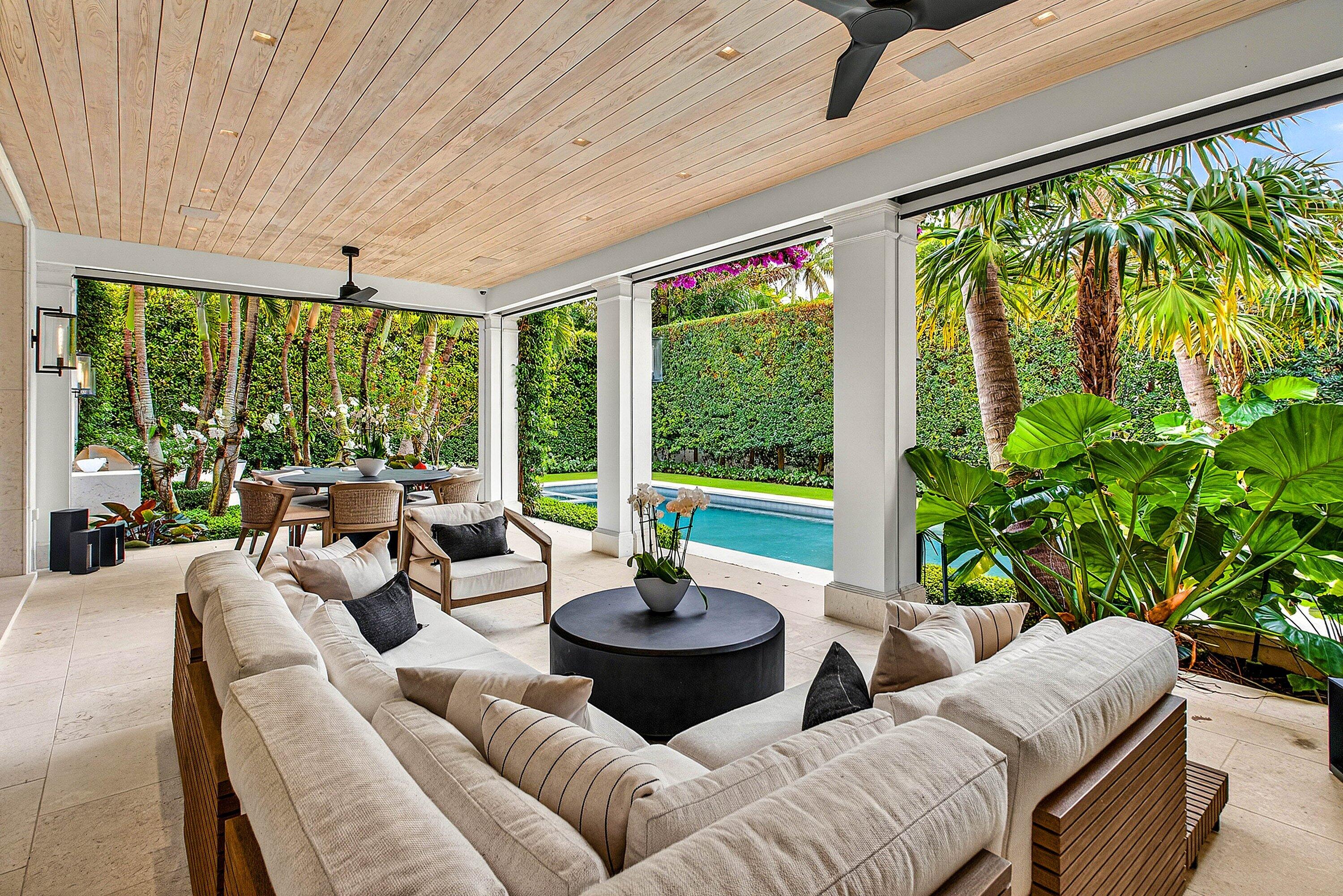 232 Seabreeze Avenue