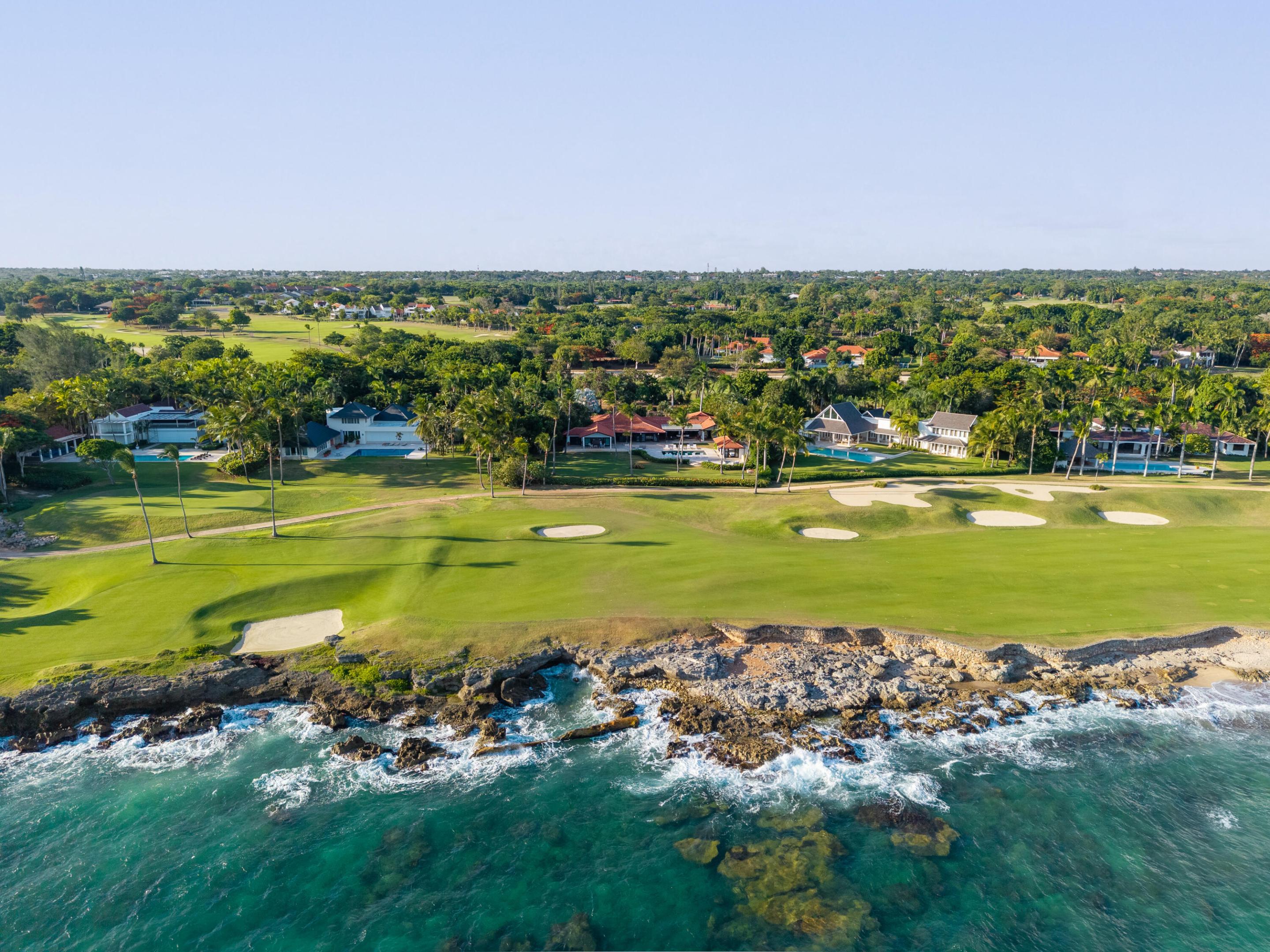 3 Costa Verde