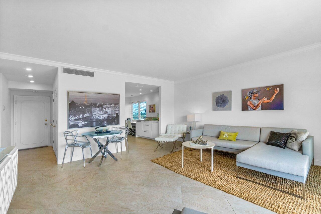 250 Bradley Place Unit: 602