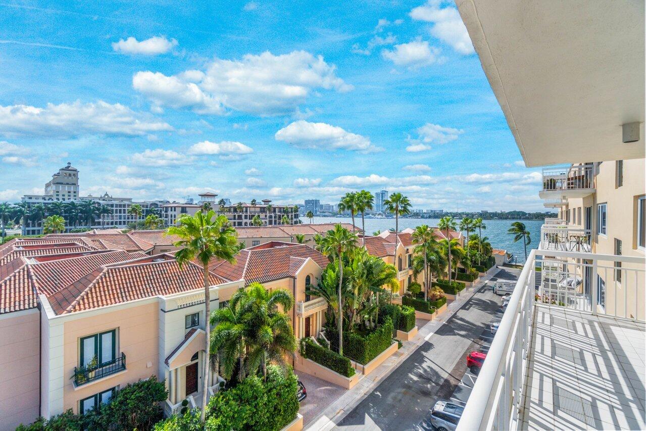 250 Bradley Place Unit: 602