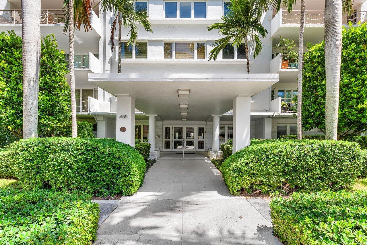 455 Australian Avenue 3d