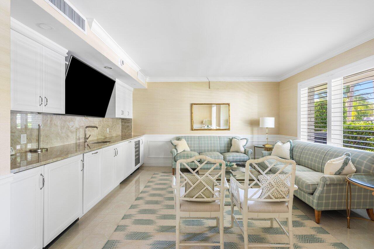 455 Australian Avenue 3d
