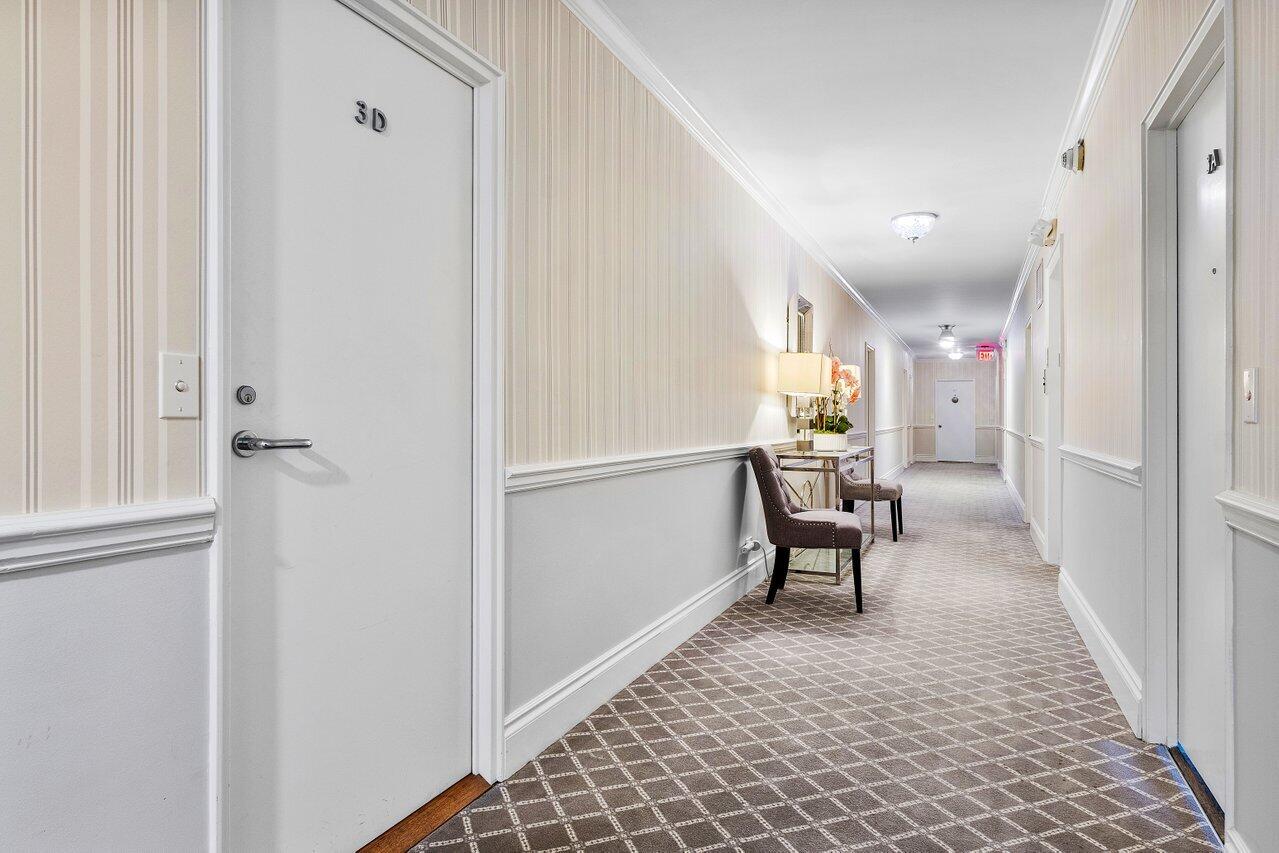 455 Australian Avenue 3d