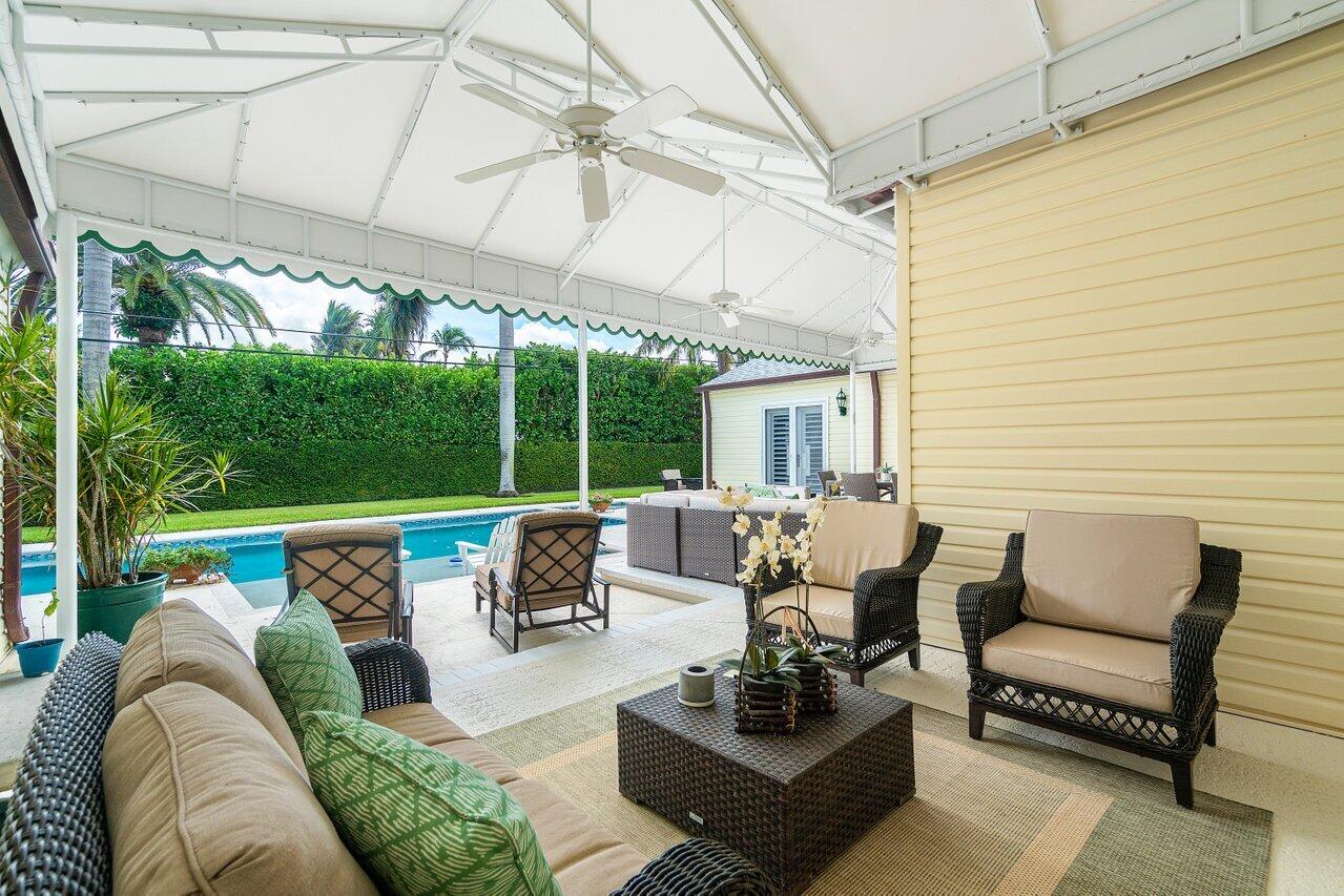 240 Miraflores Drive