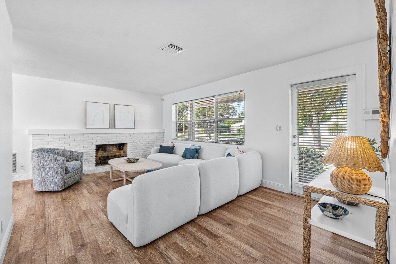 240 Forest Hill Boulevard