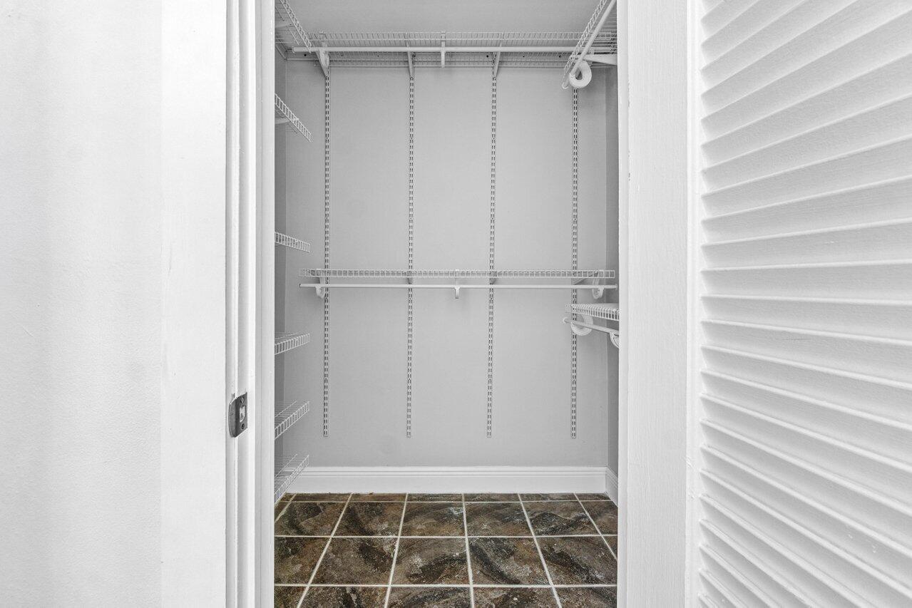 240 Forest Hill Boulevard