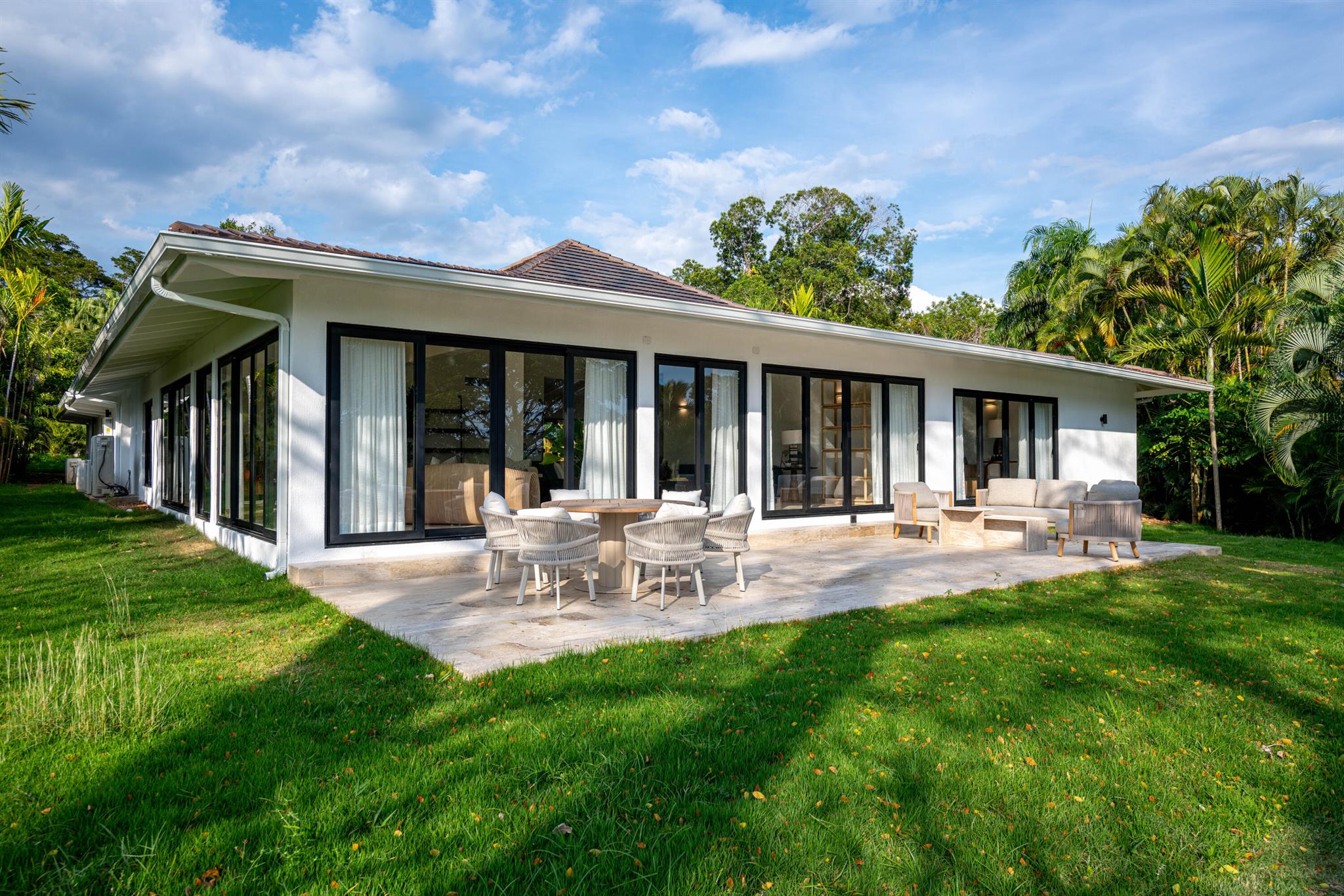 276 Golf Villa