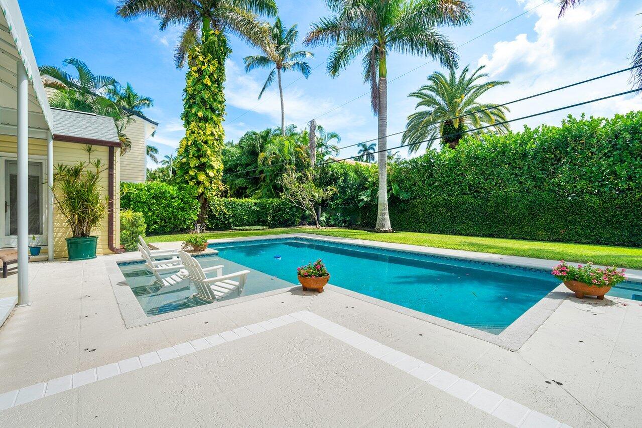 240 Miraflores Drive