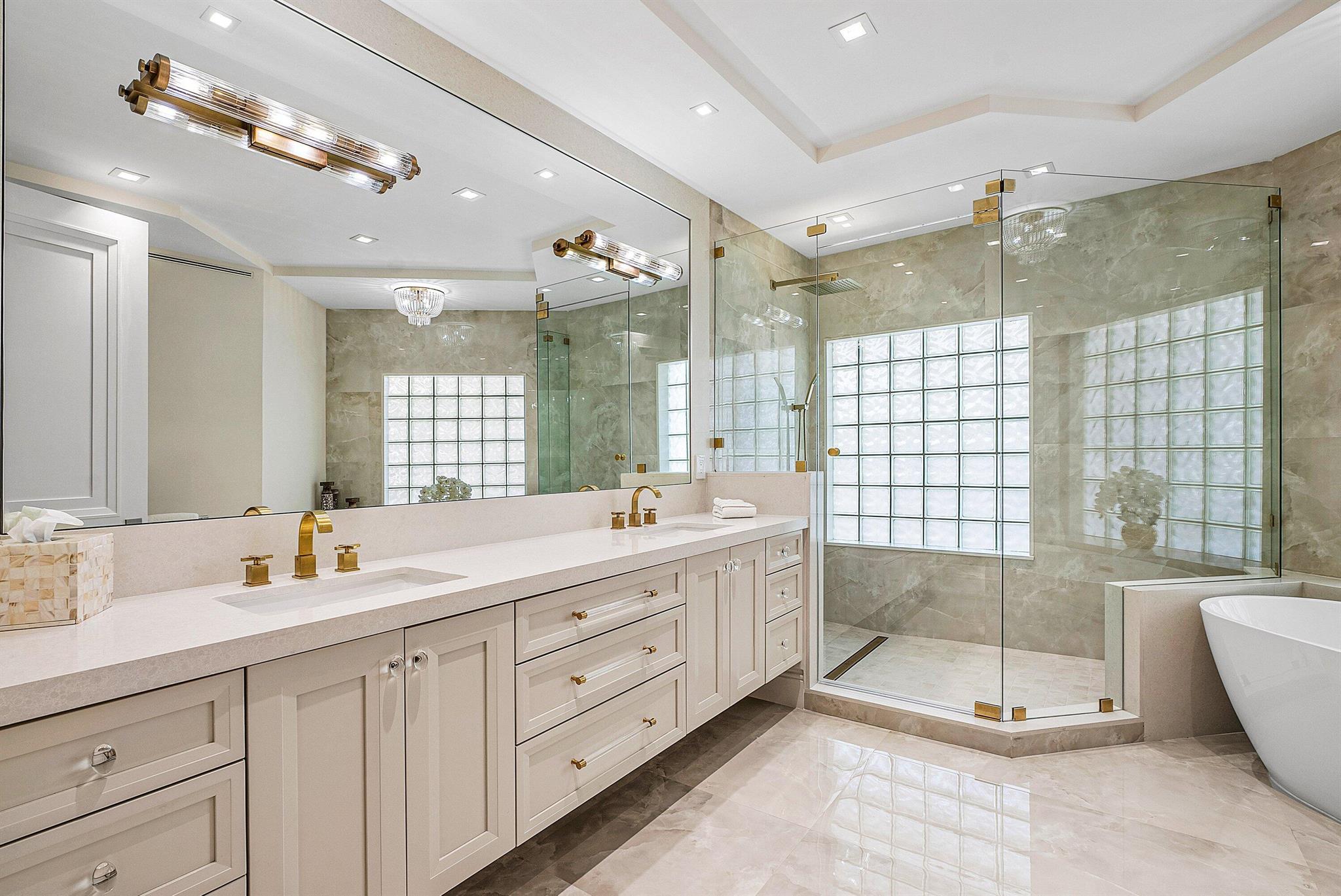 2000 S Ocean Boulevard 503s