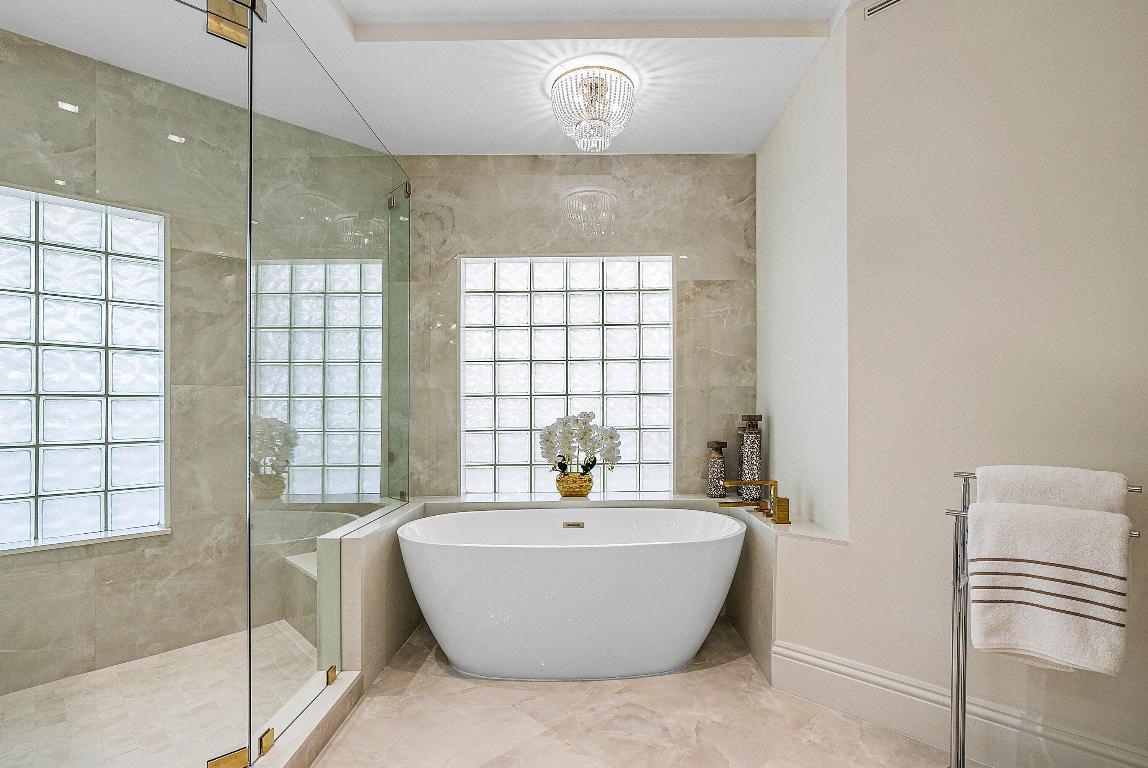 2000 S Ocean Boulevard 503s